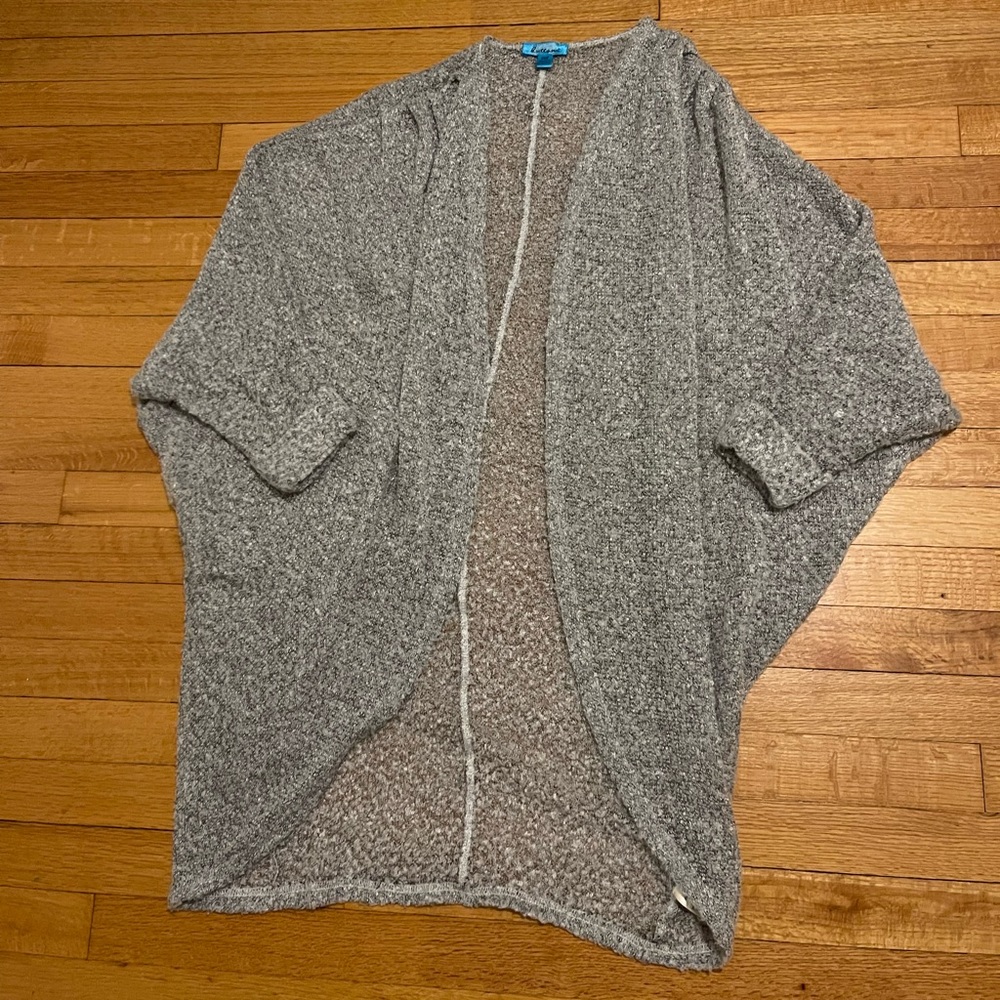 Buttons Cardigan - Picture 2 of 4